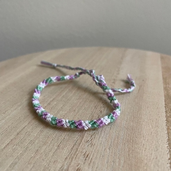Handmade Jewelry - 10/$25 Lilac Garden Woven Bracelet